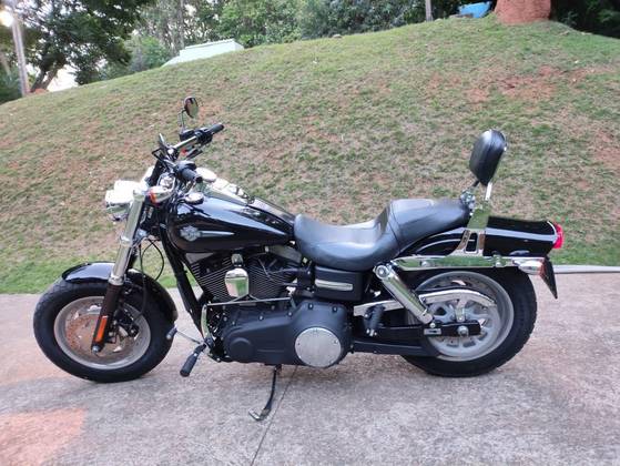HARLEY-DAVIDSON DYNA FAT BOB 